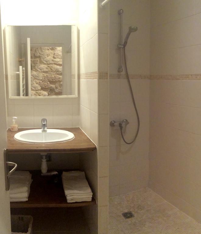 Lumineux Centre - Chatelet Apartment *